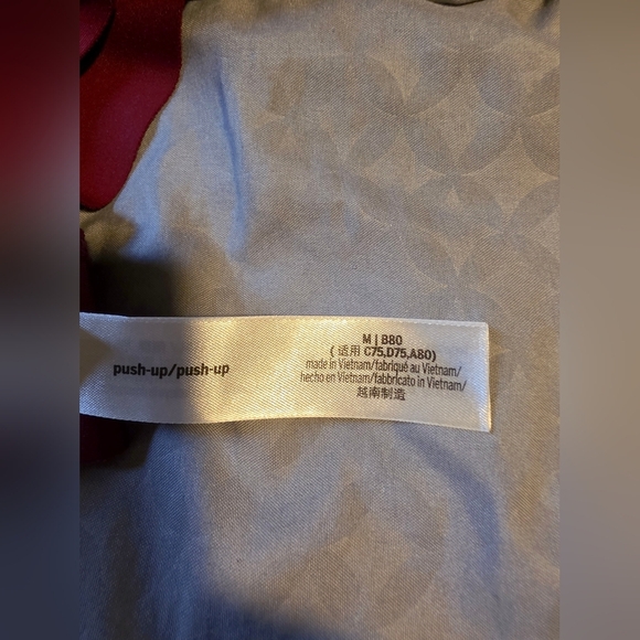 PINK push Up BONDED sports Bras Medium - Picture 7 of 9